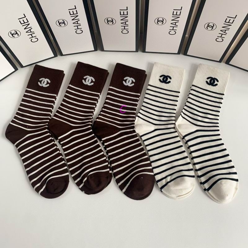 Chanel socks (11)